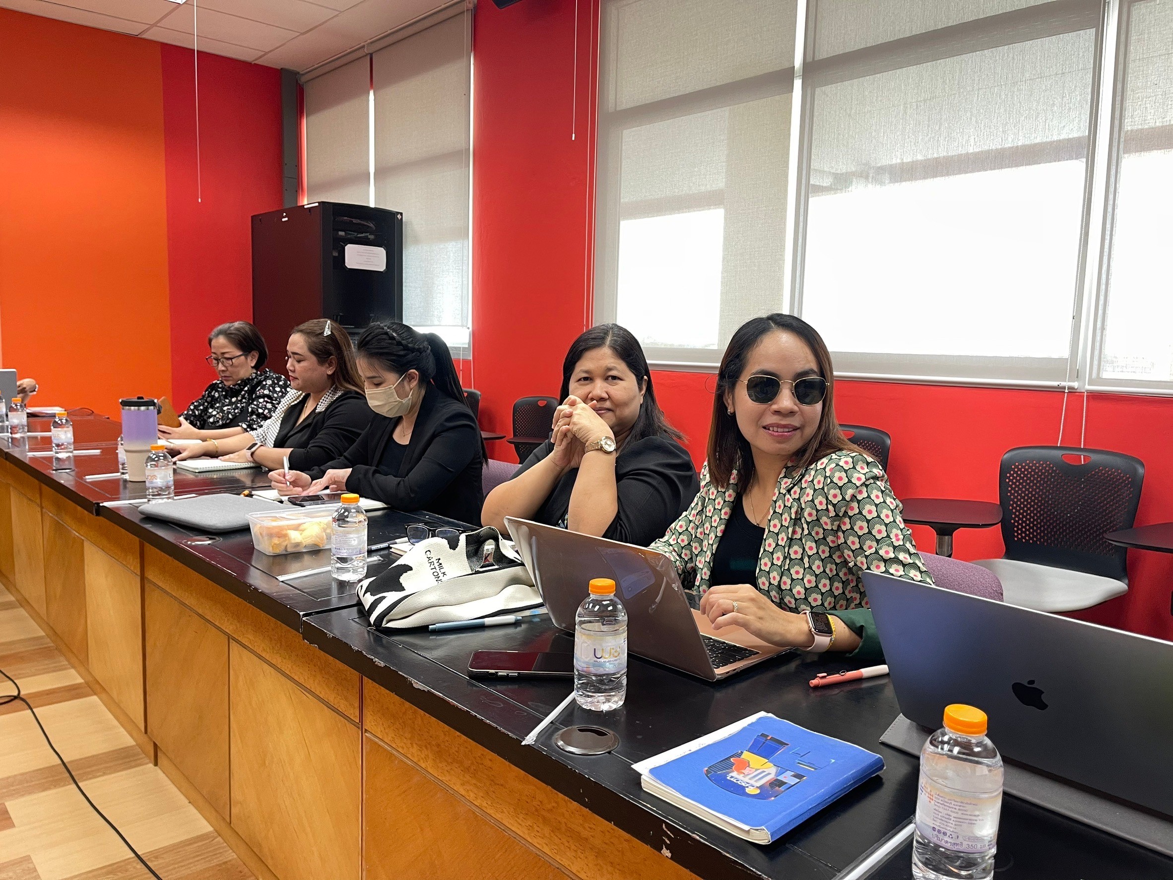 ประชุมส่วน