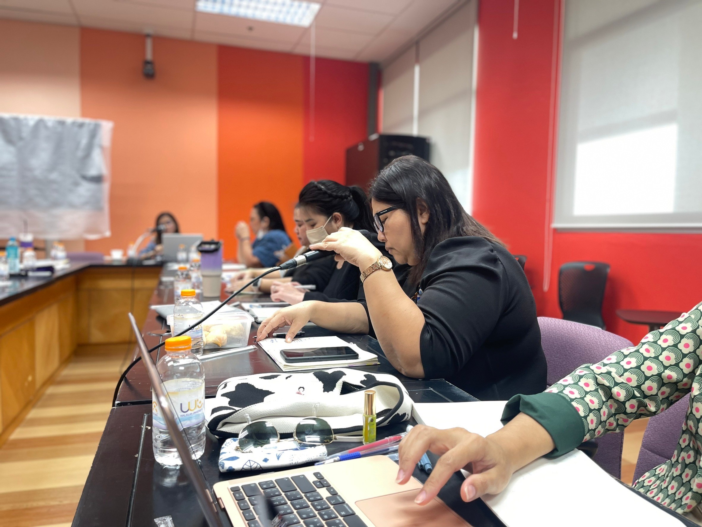 ประชุมส่วน