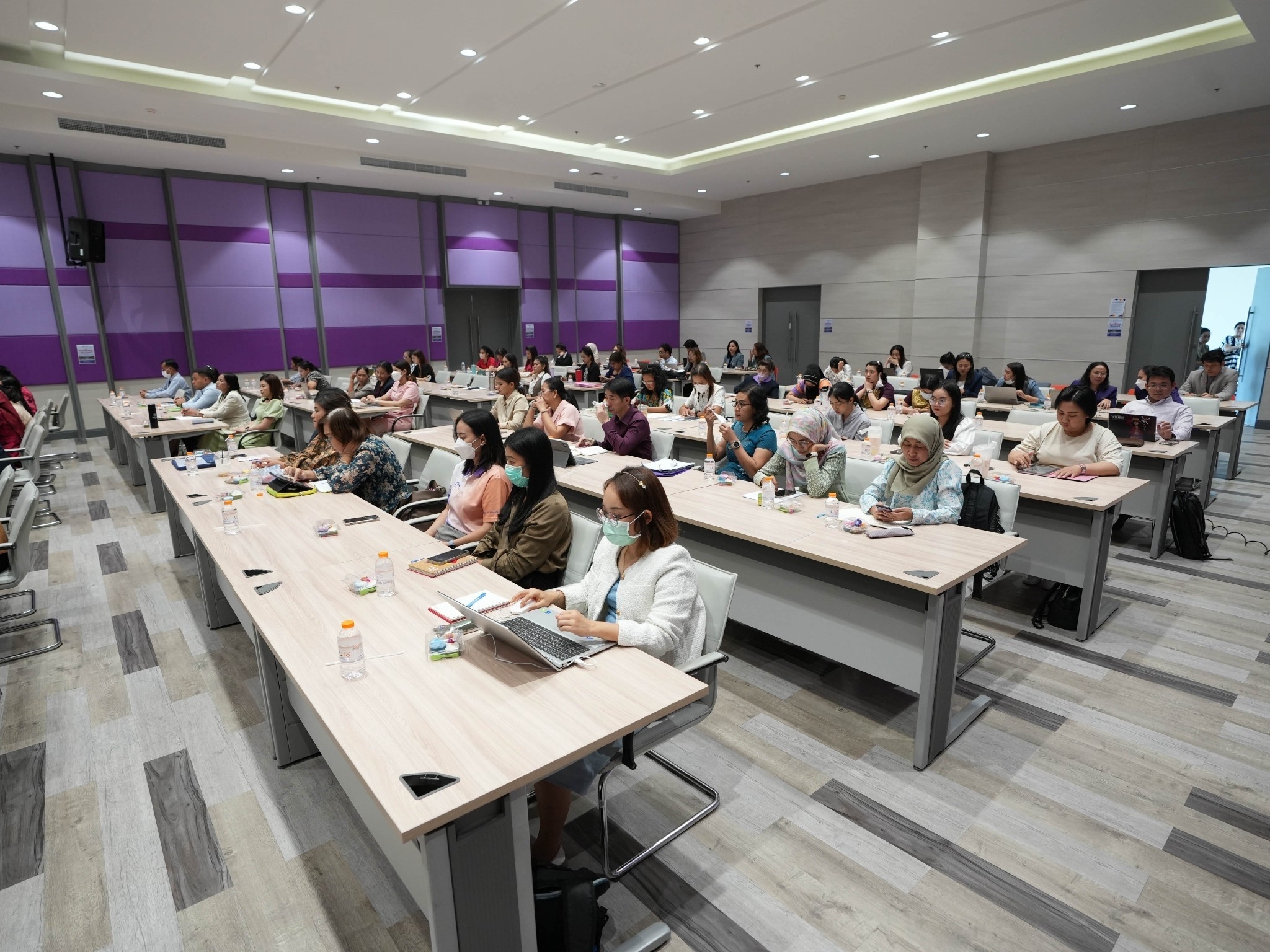 อบรมรับรอง