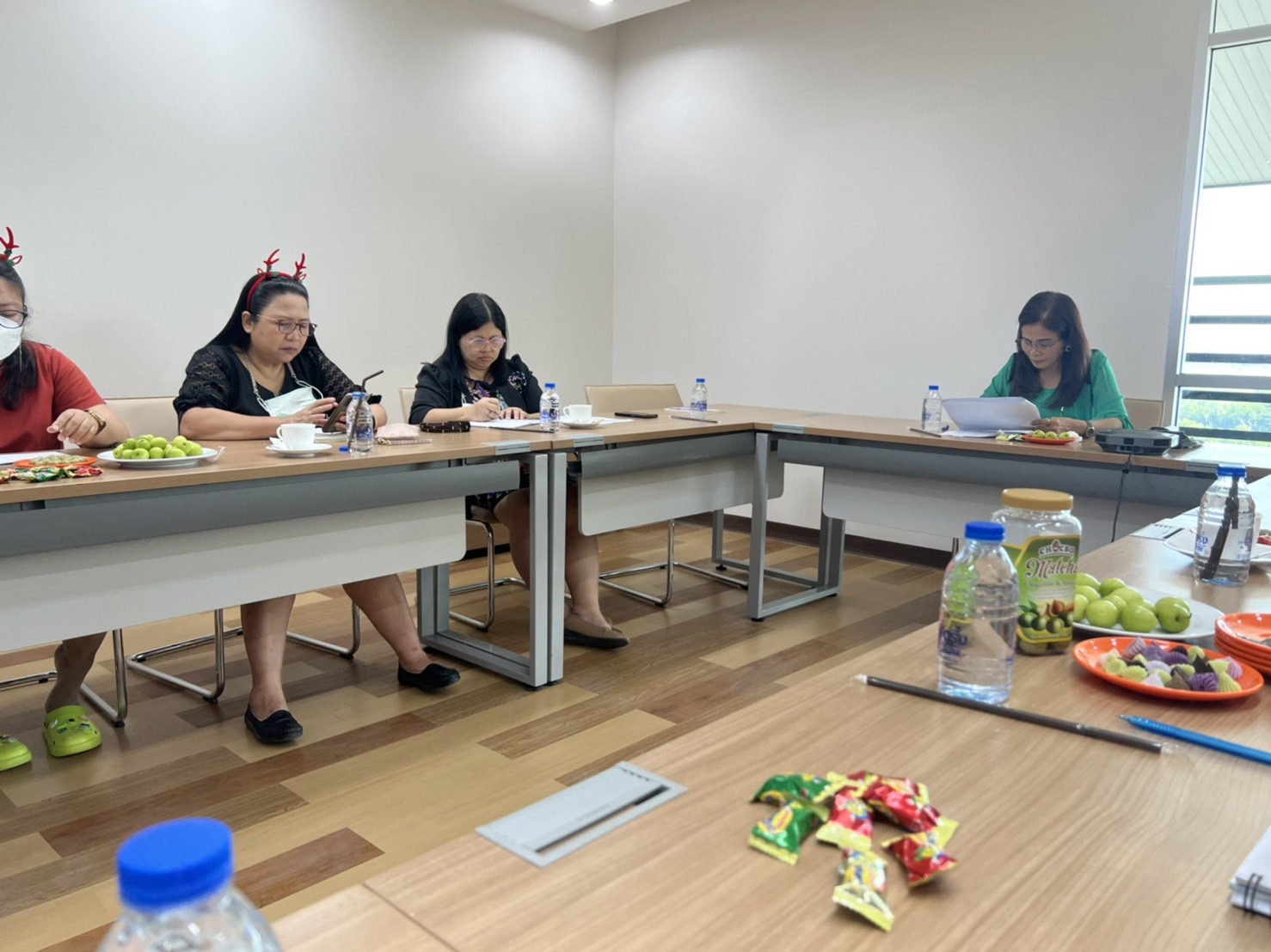 ประชุมประจำเดือนสวัสดีปีใหม่