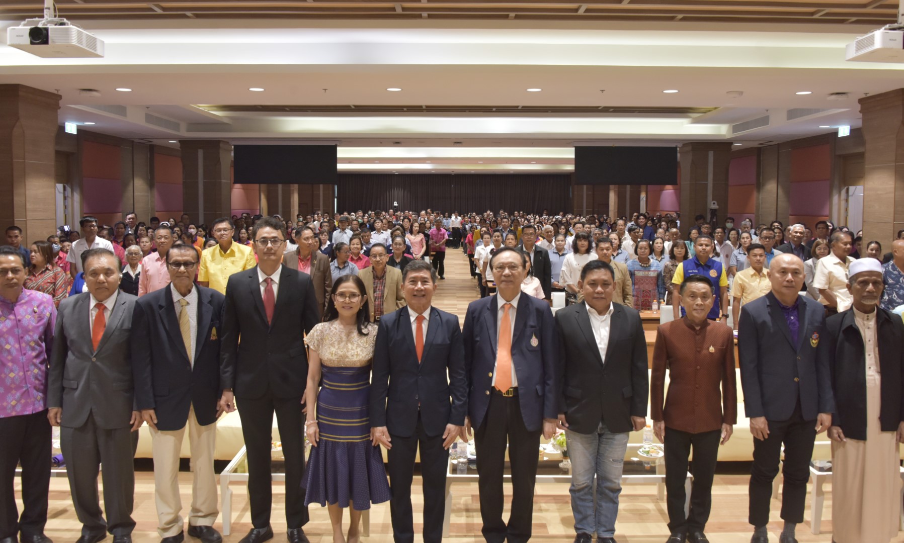 Dr. Kitti Rattanasombat