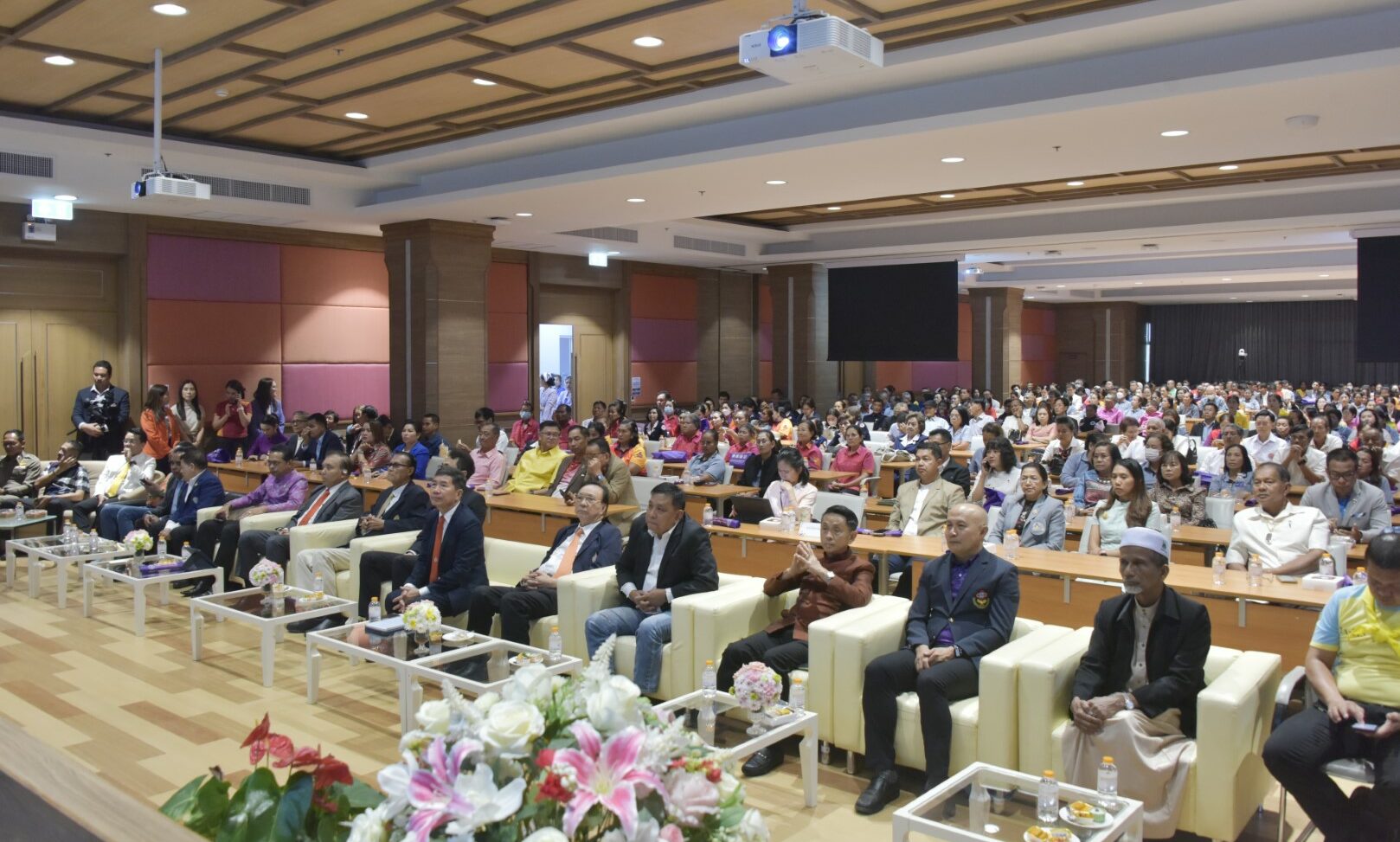 Dr. Kitti Rattanasombat