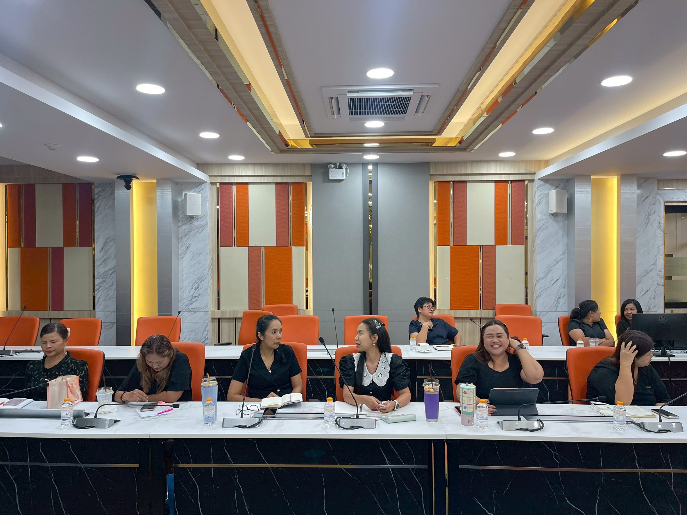 ประชุมส่วน