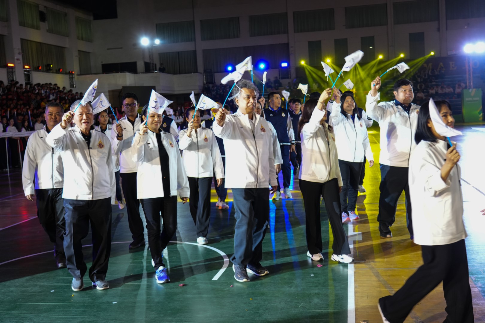 ดูงานกีฬาแม่โจ้